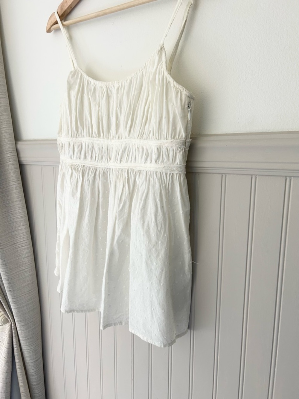 H&M Size 10 Ivory Eyelet 100% Cotton Spaghetti Strap Tank Top - Picture 5 of 10